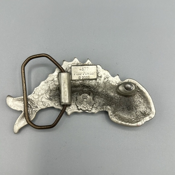Belt Buckle: Dead Fish - Picture 2 of 4